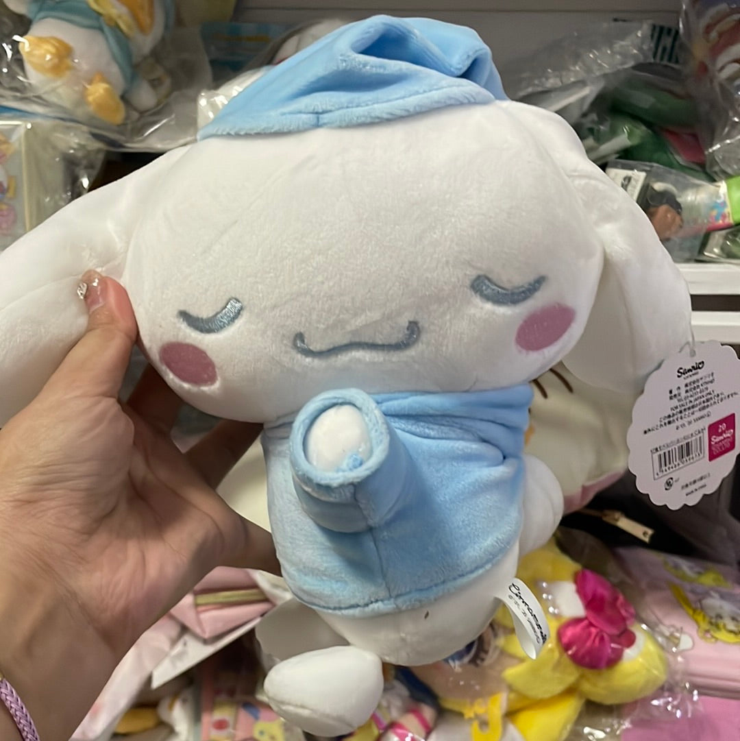 Clearance Cinnamoroll sleeping plushy