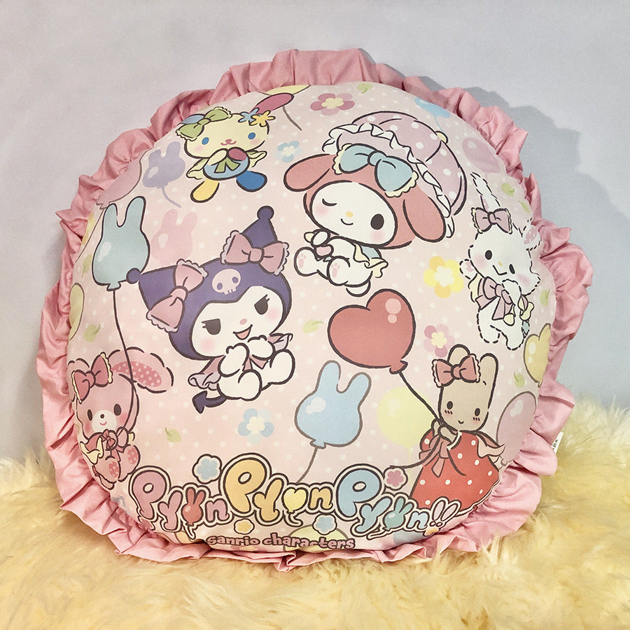 Clearance 30%off Sanrio families pillow