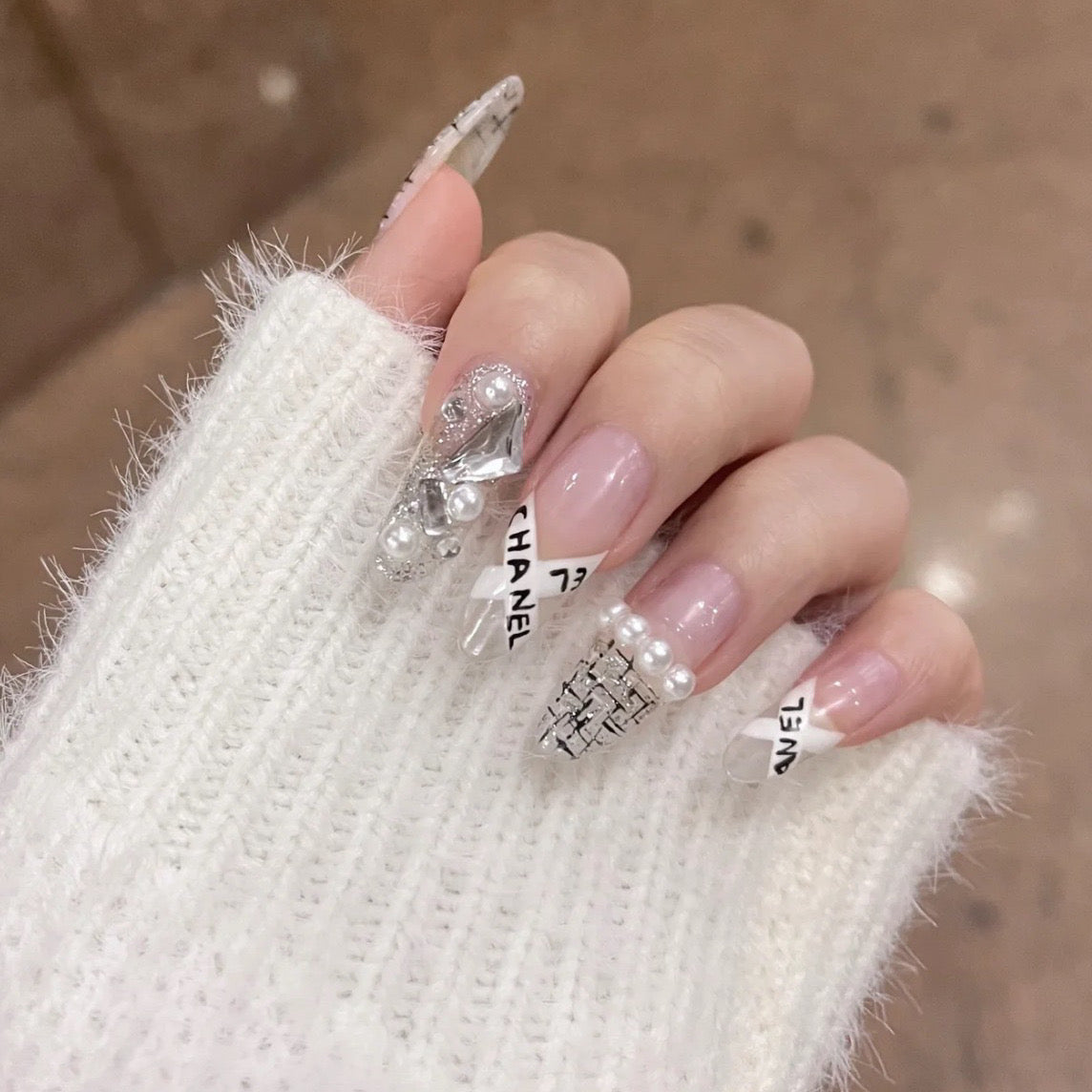 Best selling designs press on nails 2023