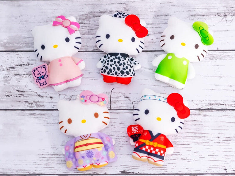 H666 Japanese Sanrio HelloKitty 50th Anniversary McDonald's Co-branded Doll Small Pendant Doll Blind Box Blind Bag