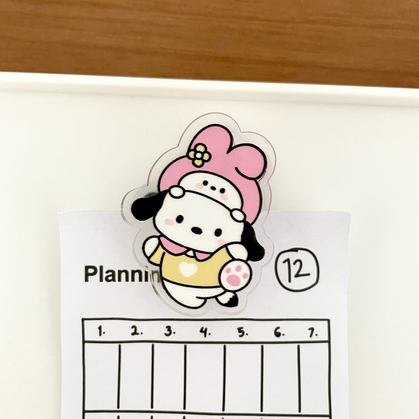 HP18 sanrio Pochacoo acylic paper clips