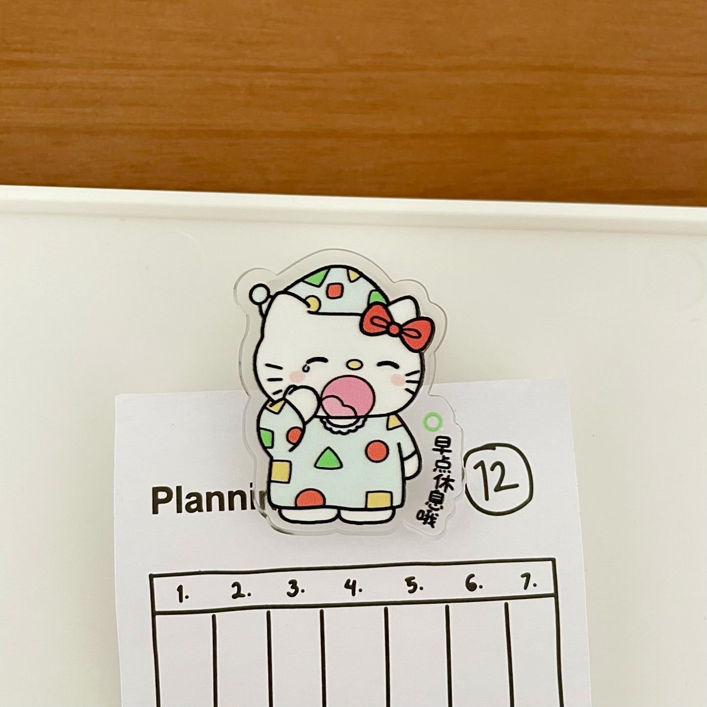 HP19 sanrio PJ sleepy acylic paper clips