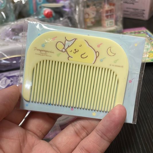 pompom comb