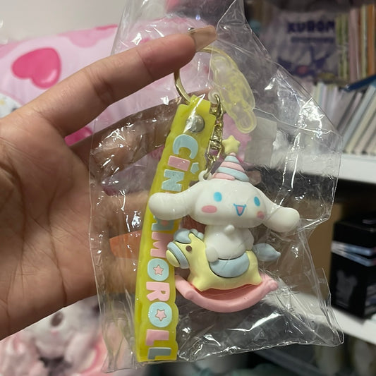 Clerance 50% off cinnamoroll keychain 1