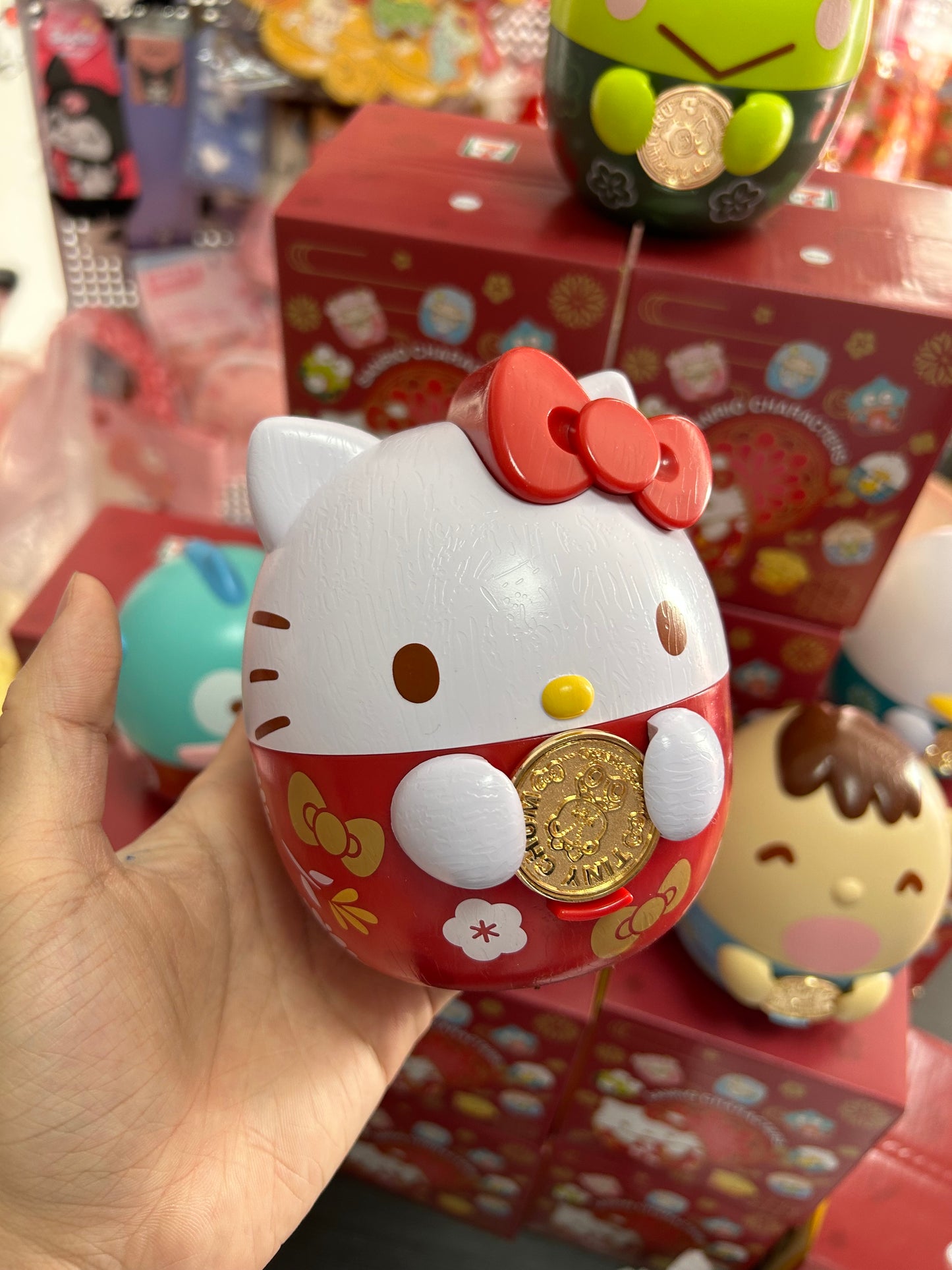 H109 Sanrio New Year Bank 7-11 blind box