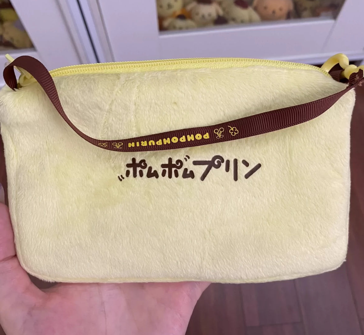 Preorder Pom Pom Purin purse Japan