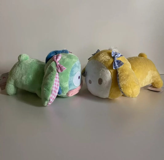 Taking a break plushies Pom Pom Purin Kuromi My Melody Hangyodon Cinnamoroll Pochacco