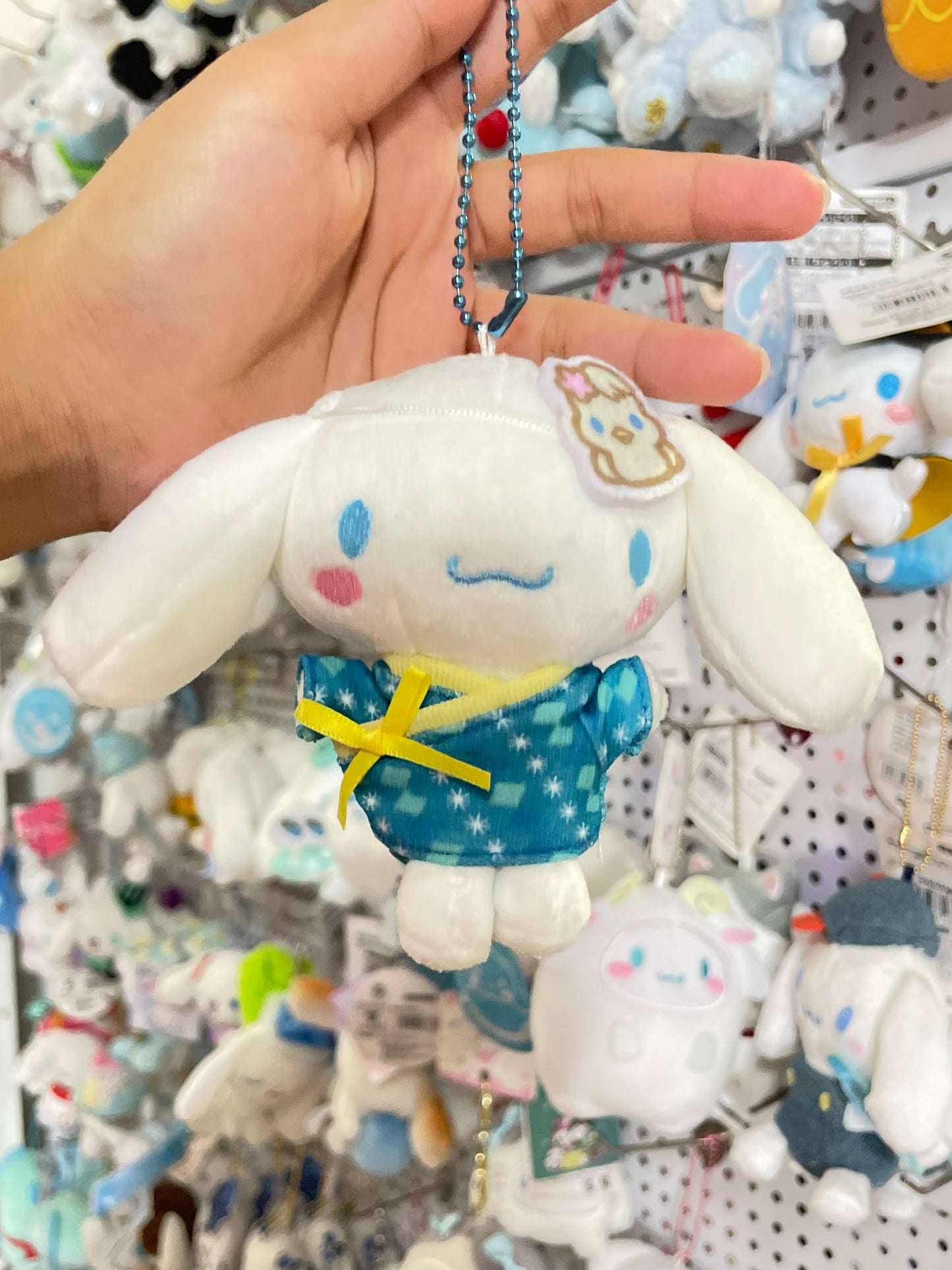 Clearance Cinnamoroll keychain plushies