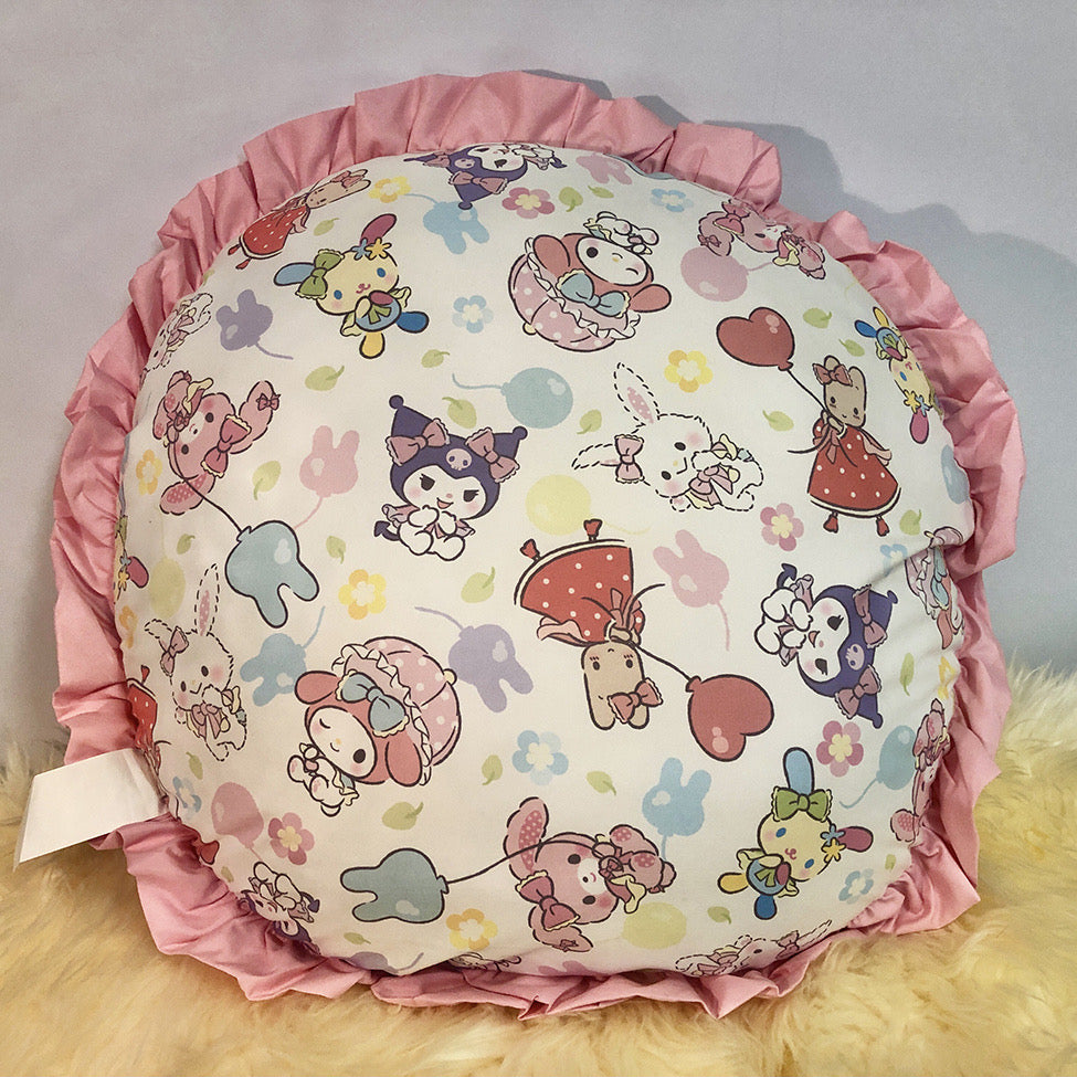 Clearance 30%off Sanrio families pillow