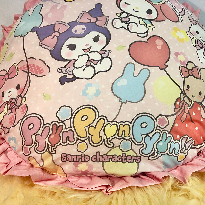 Clearance 30%off Sanrio families pillow