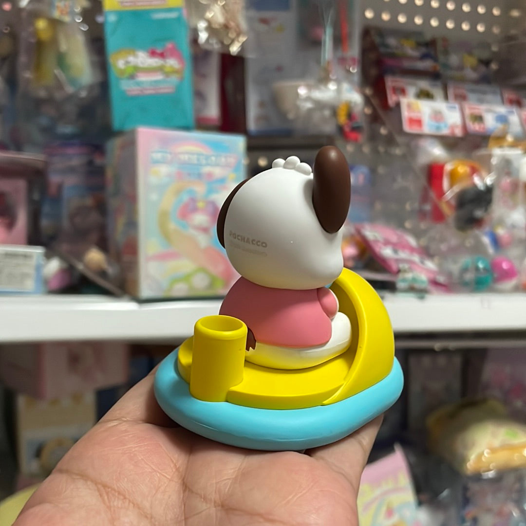 Pochacco pen holder car