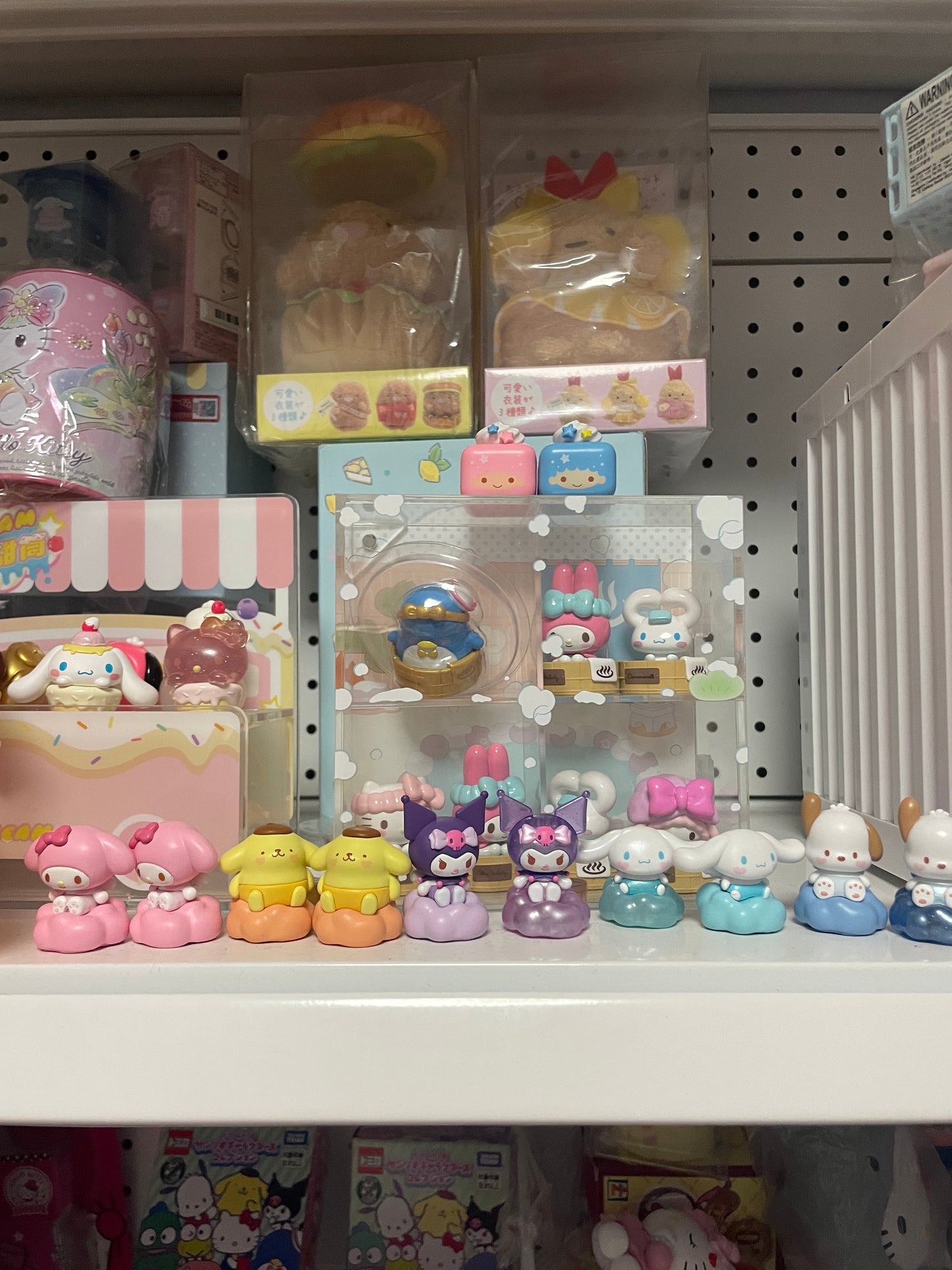 Light up figures Confirmed blind bag My Melody Pom Pom Purin Pochacco Kuromi Cinnamoroll