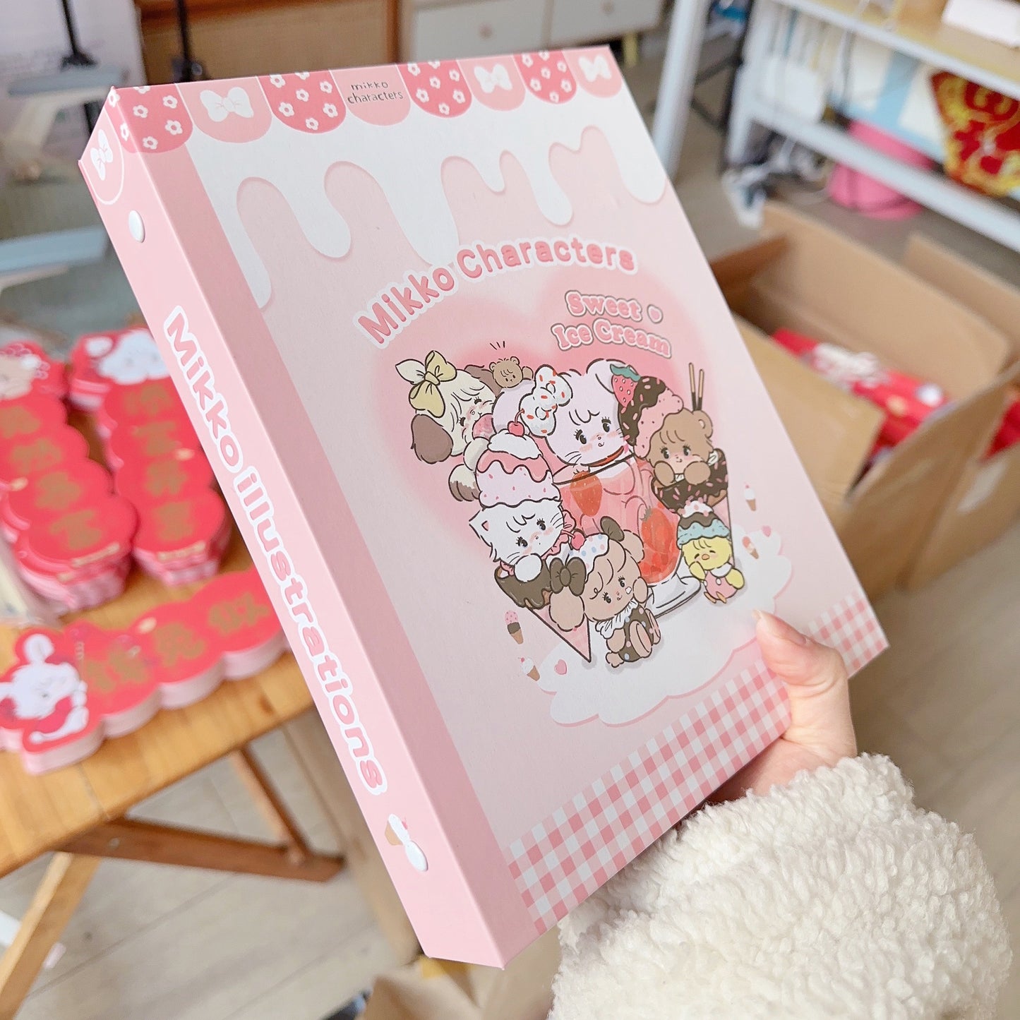 Mikko Illustrations Binder