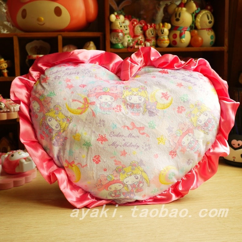 sailormoon girl and Melody heart pillow